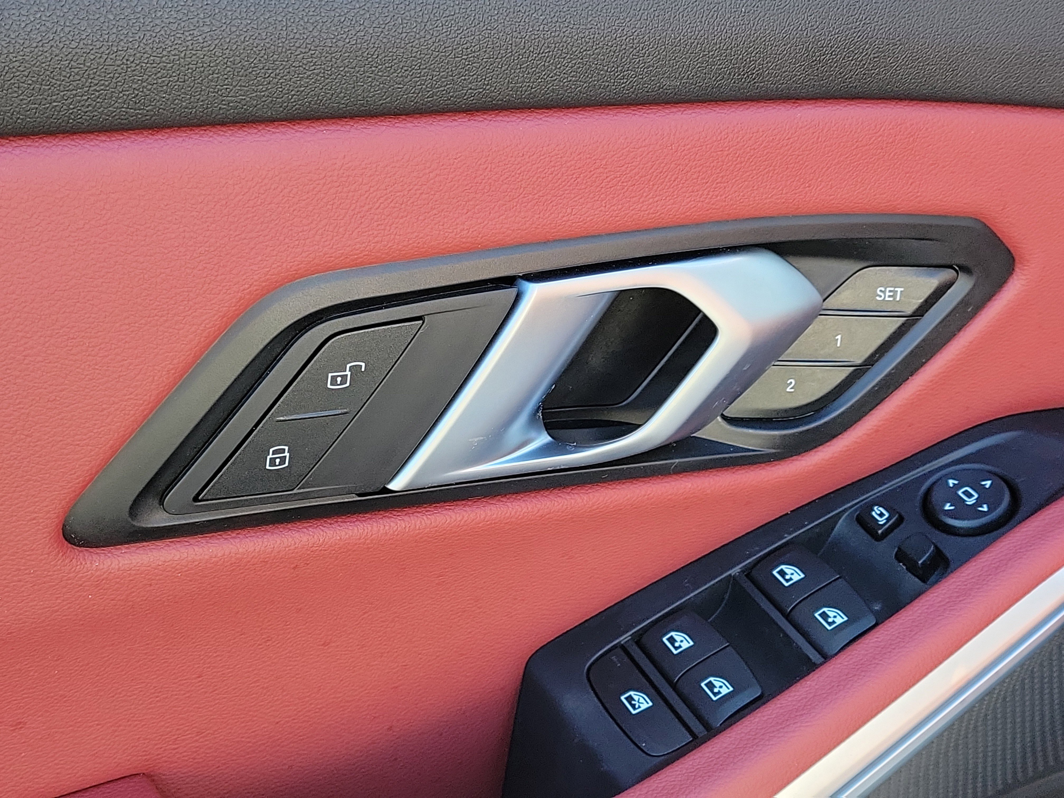 Used 2025 BMW 330i Sedan image 17