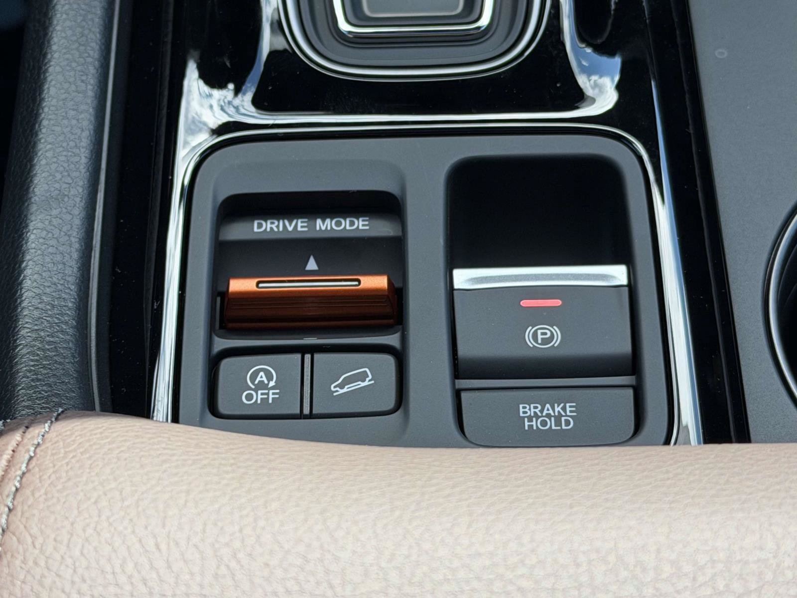 New 2026 Honda Pilot TrailSport image 17