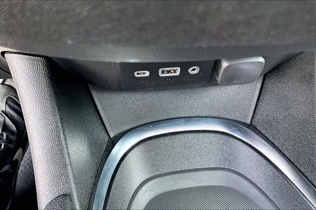 Used 2023 Chevrolet Malibu LT image 16