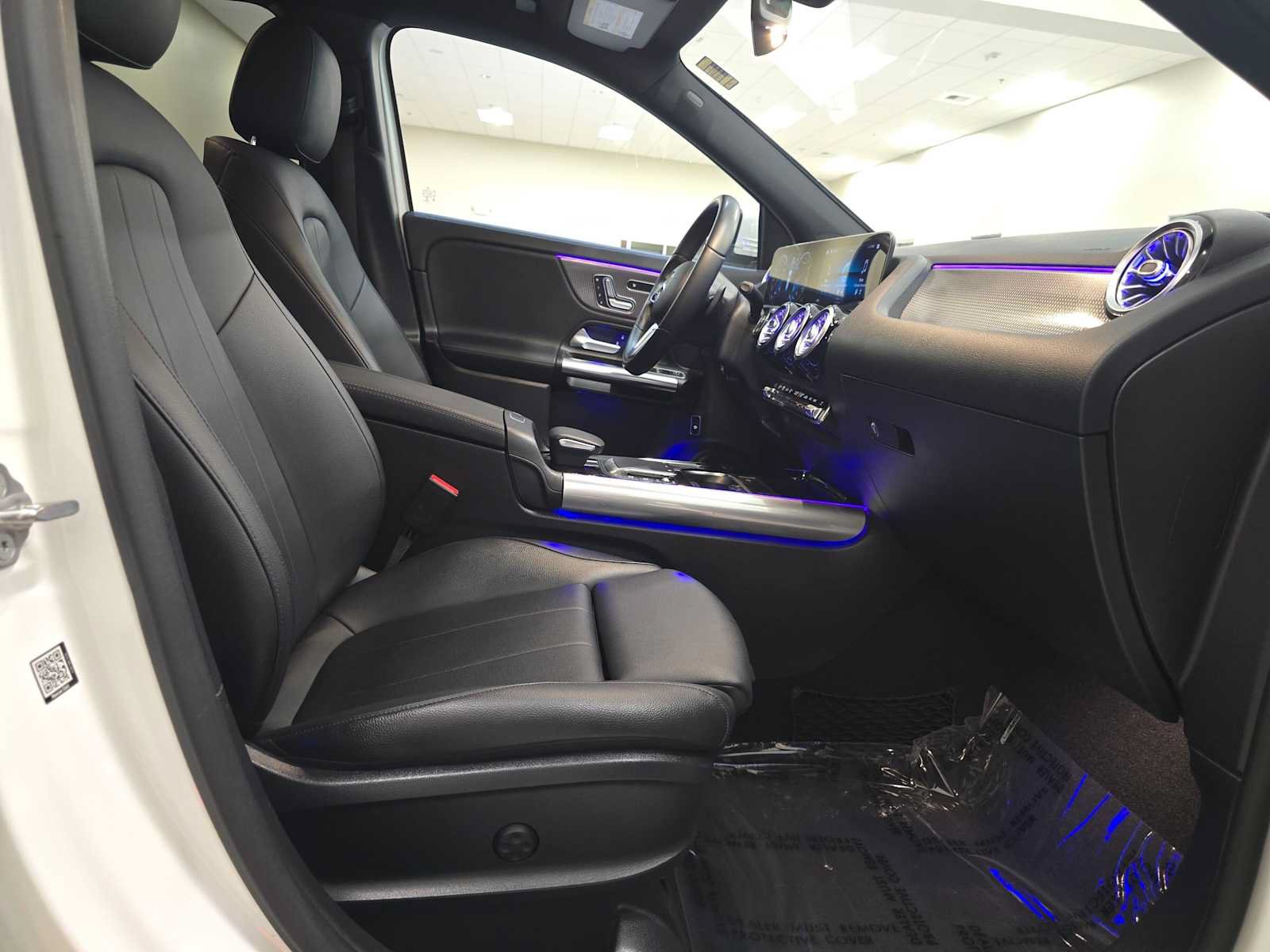 Used 2021 Mercedes-Benz GLA 250 4MATIC image 28