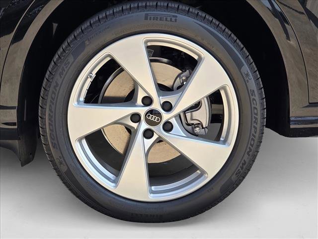 New 2025 Audi Q5 Premium Plus image 6