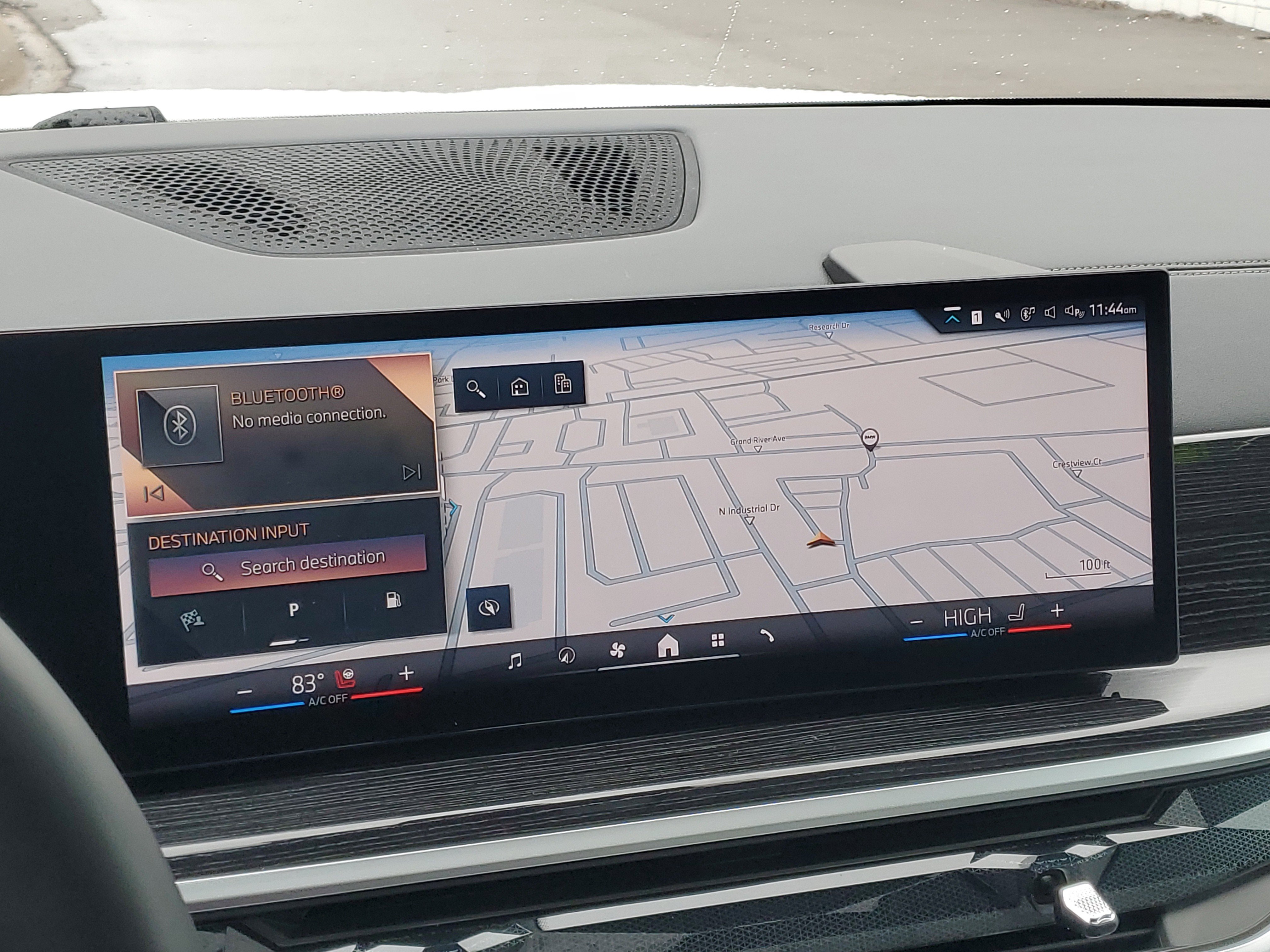 Certified 2025 BMW X5 xDrive40i w/ M Sport Package image 18