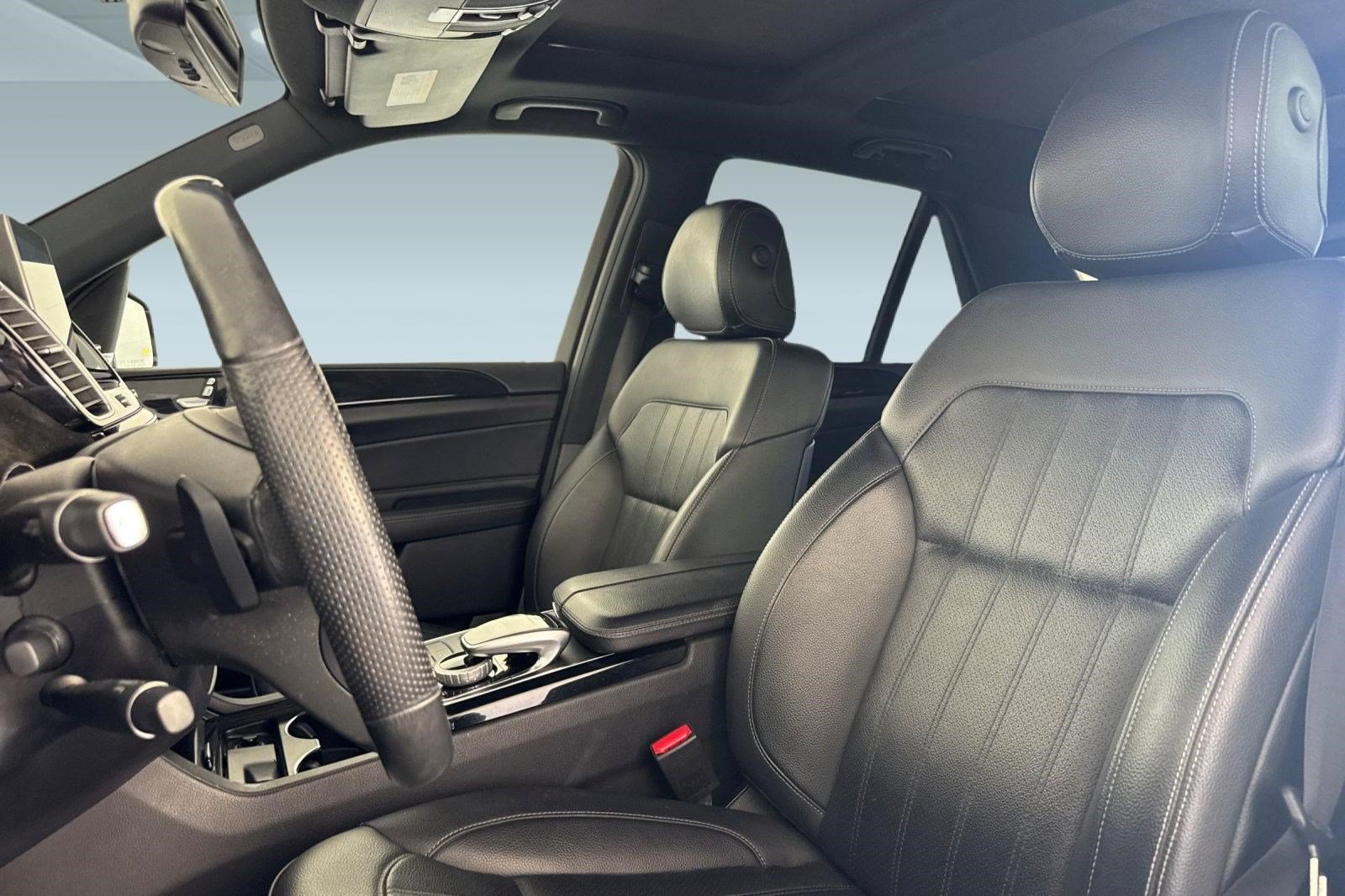Certified 2017 Mercedes-Benz GLE 350 4MATIC image 5