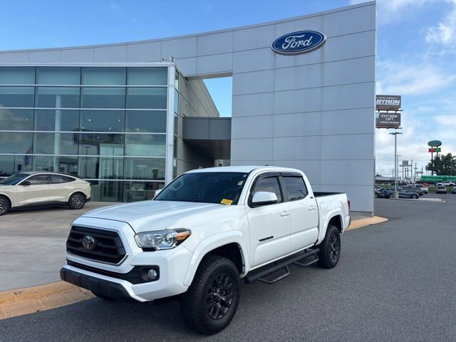 Used 2021 Toyota Tacoma SR5 RWD image 1