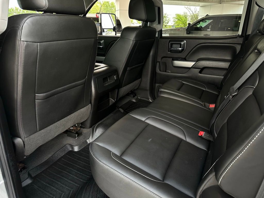 Used 2019 Chevrolet Silverado 3500 LTZ w/ LTZ Plus Package AWD/4WD image 15