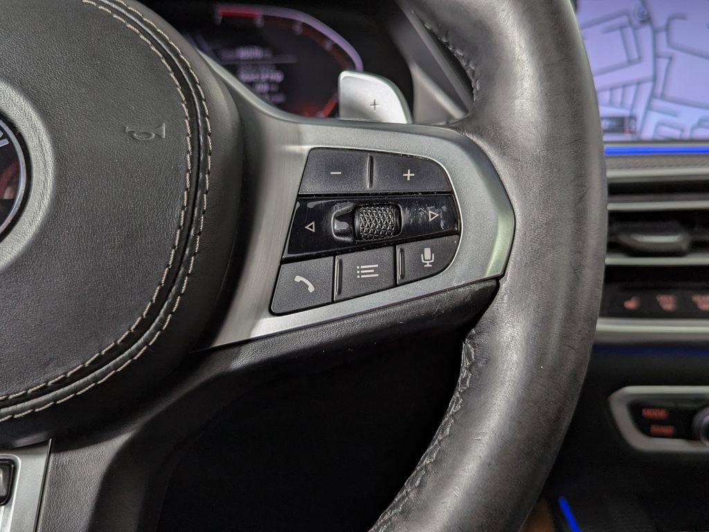 Used 2019 BMW X5 xDrive50i w/ M Sport Package image 29