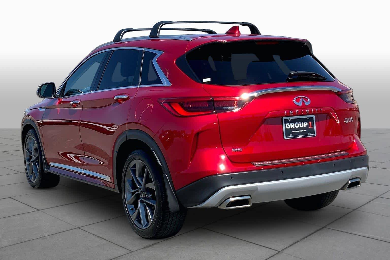 Used 2024 INFINITI QX50 Sensory w/ Accent Package AWD/4WD image 11