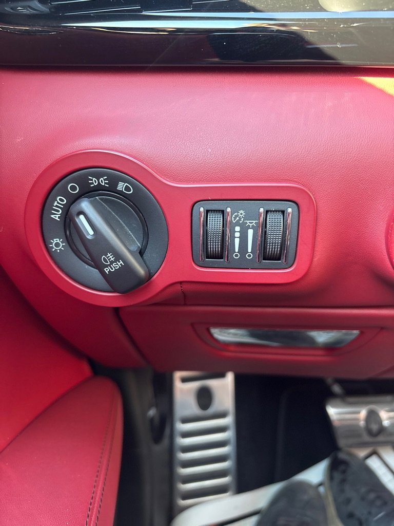 Used 2019 Maserati Quattroporte S GranLusso image 25