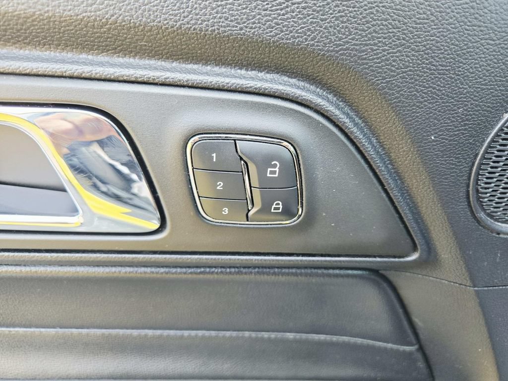 Used 2016 Ford Mustang GT Premium w/ Equipment Group 401A RWD image 36