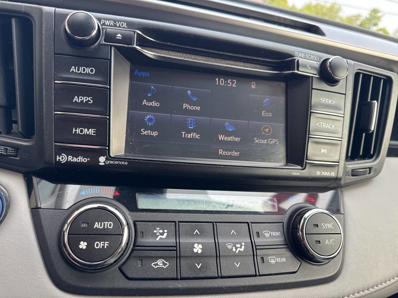 Used 2017 Toyota RAV4 XLE w/ Carpet Mat Package image 30