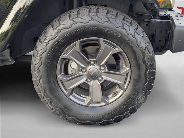 Used 2017 Jeep Wrangler Unlimited Rubicon image 22
