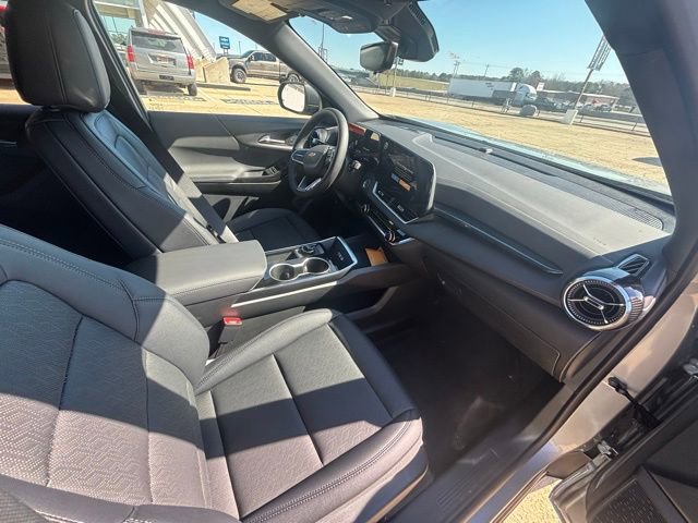 New 2026 Chevrolet Equinox LT w/ Convenience Package II image 13