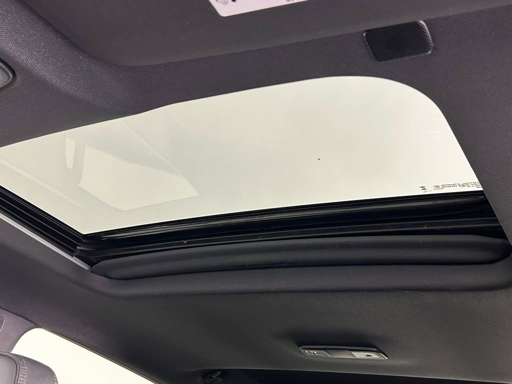 Used 2024 Chevrolet Silverado 2500 High Country w/ High Country Premium Package AWD/4WD image 35