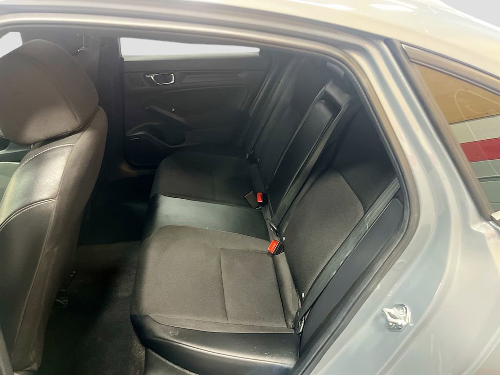 Used 2025 Honda Civic Sport image 22