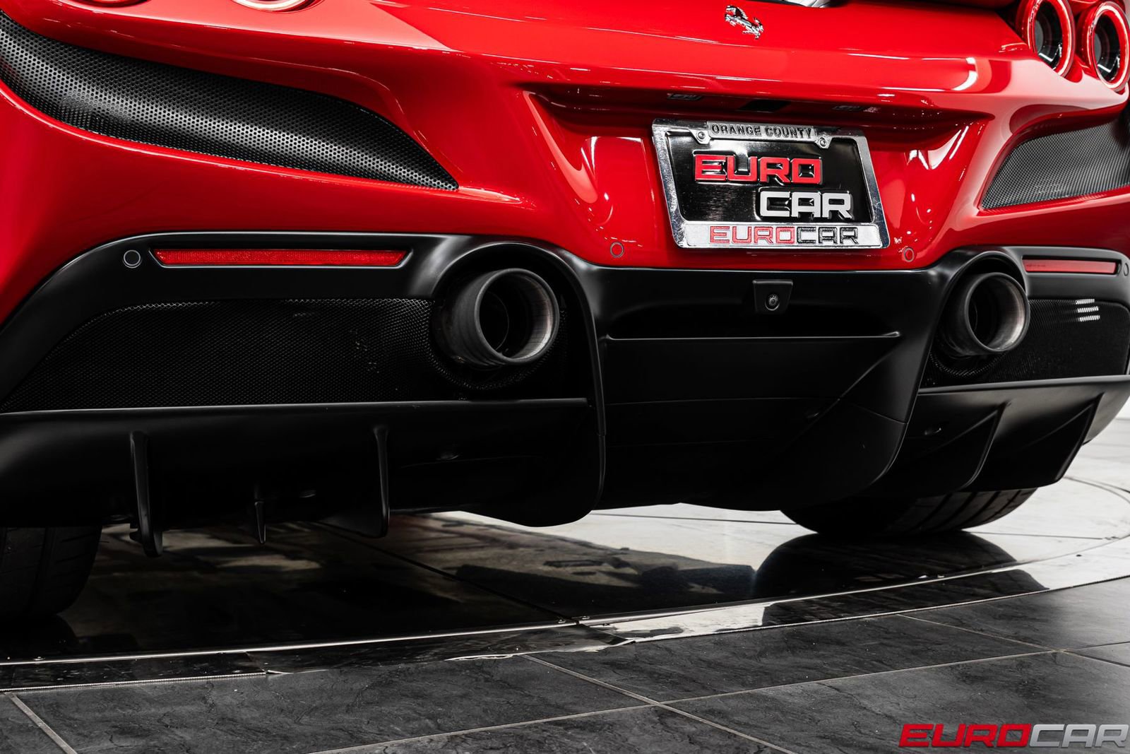 Used 2022 Ferrari F8 Tributo image 23