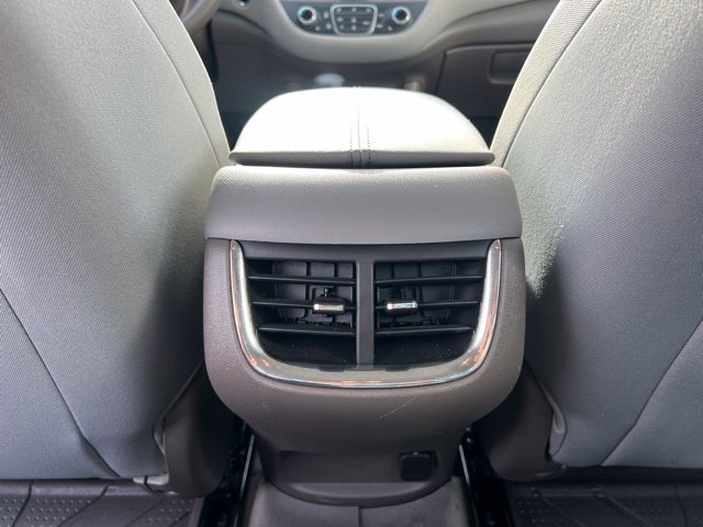 Used 2023 Chevrolet Malibu LT FWD image 17