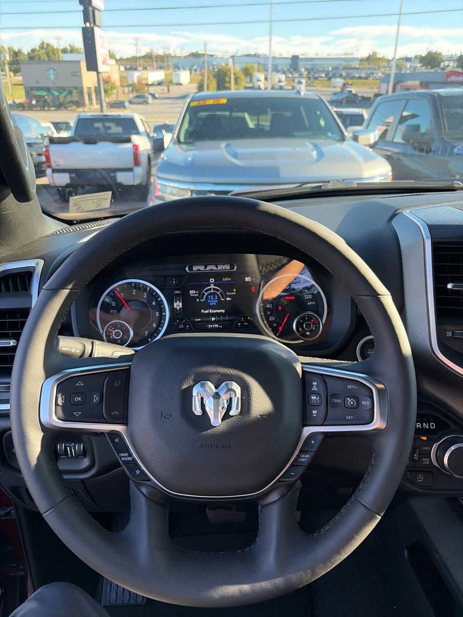 Used 2025 RAM 1500 Big Horn AWD/4WD image 21