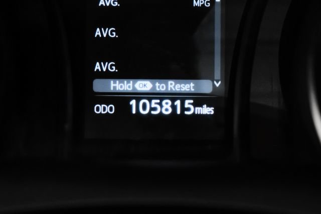 Used 2022 Toyota Camry SE FWD image 21