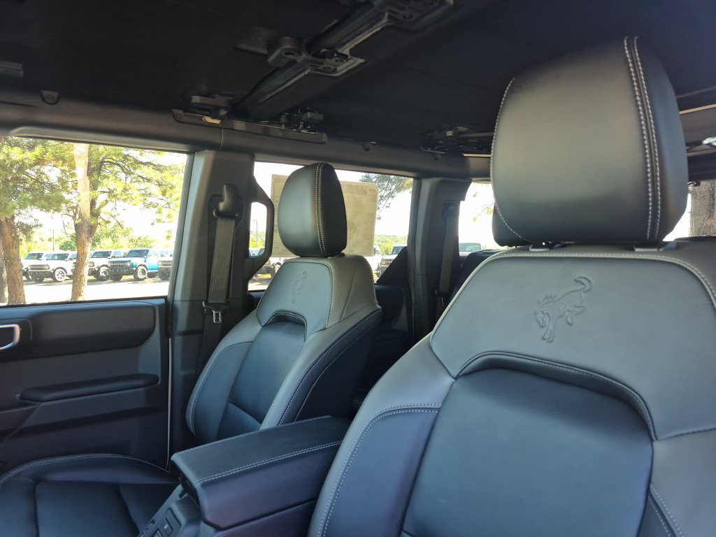 New 2026 Ford Bronco Outer Banks w/ Sasquatch Package AWD/4WD image 12