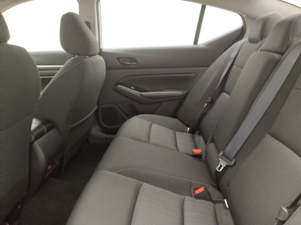 Used 2023 Nissan Altima 2.5 SV image 18