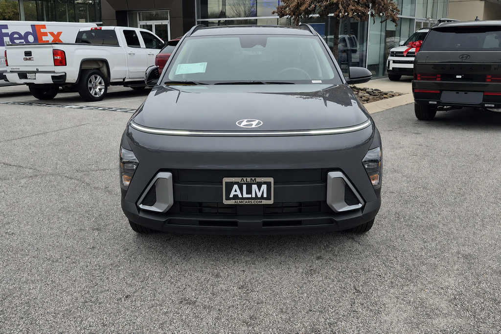 New 2027 Hyundai Kona SEL Sport FWD image 2