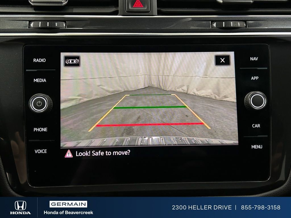 Used 2022 Volkswagen Tiguan SEL R-Line image 15