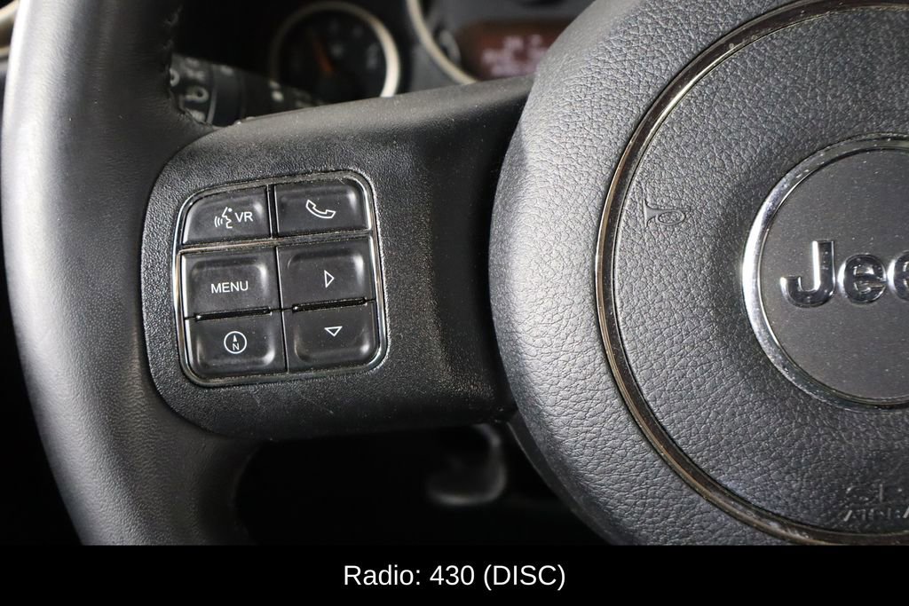 Used 2017 Jeep Wrangler Unlimited Sahara image 8