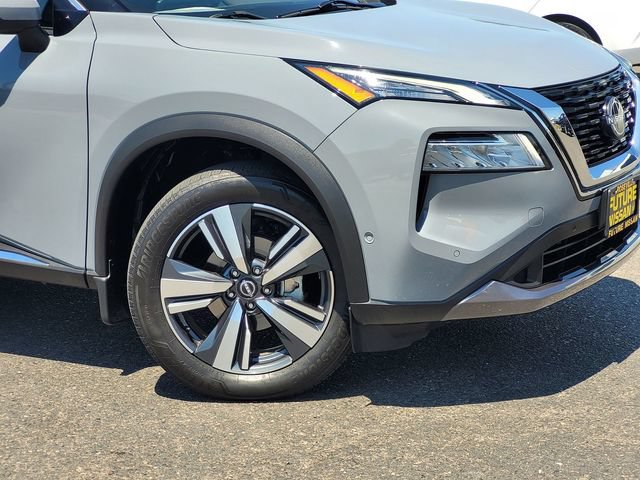 Certified 2023 Nissan Rogue SL w/ SL Premium Package AWD/4WD image 9