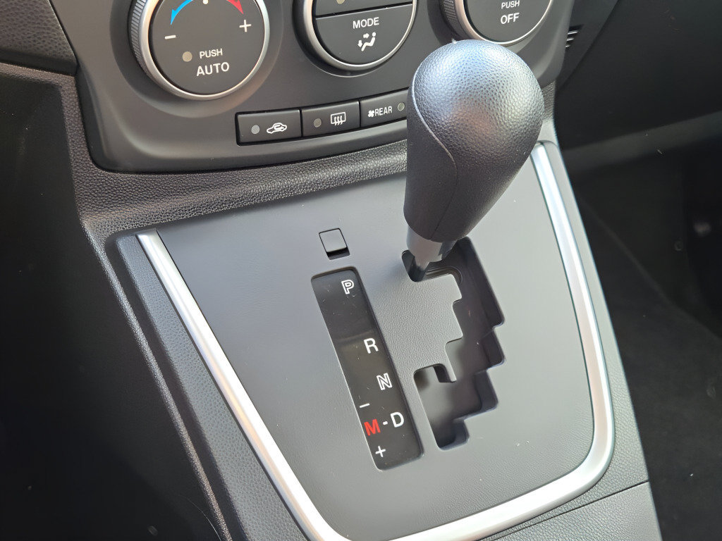 Used 2013 MAZDA MAZDA5 Sport FWD image 27