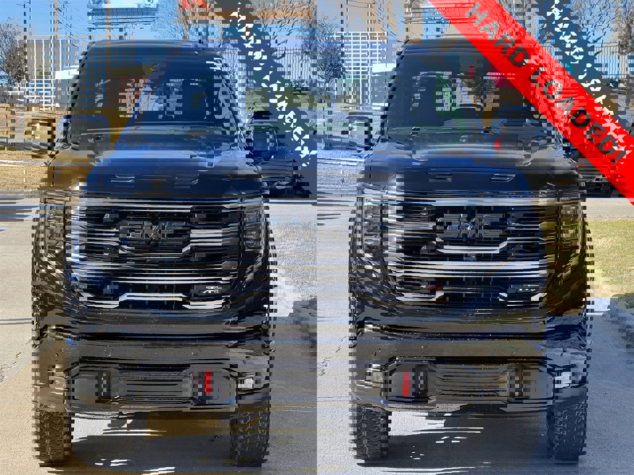 Used 2025 GMC Sierra 1500 AT4 w/ AT4 Premium Package image 9