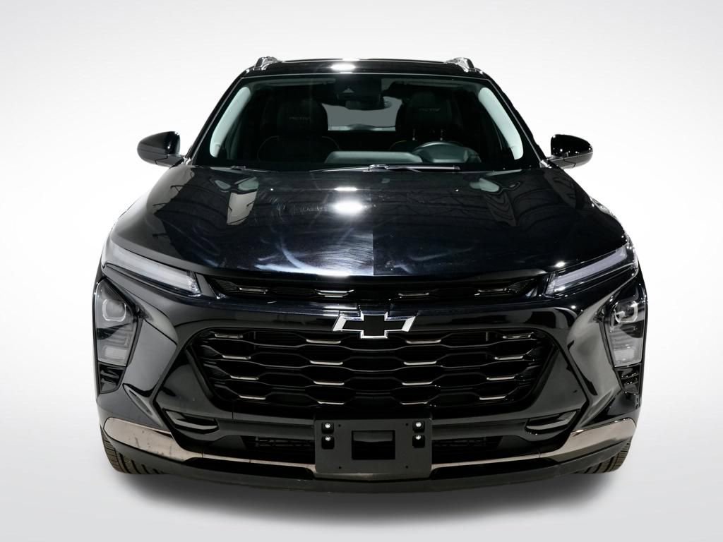 Used 2024 Chevrolet Trax ACTIV w/ Sunroof Package image 11