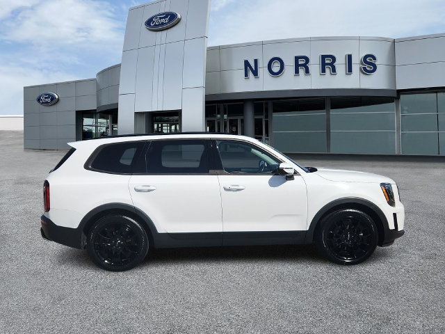 Used 2022 Kia Telluride SX w/ SX Prestige Package AWD/4WD image 5