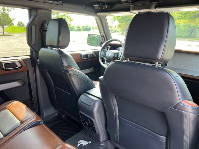 Used 2022 Ford Bronco Outer Banks w/ Sasquatch Package AWD/4WD image 35