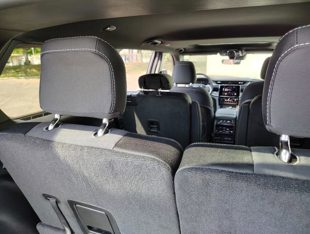 New 2025 Jeep Grand Cherokee L Laredo w/ Luxury Tech Group I image 33