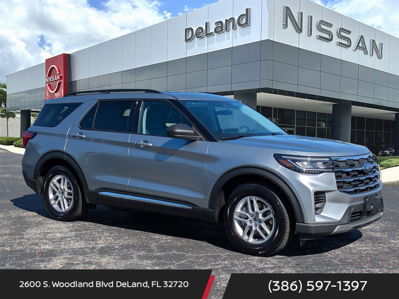 Used 2025 Ford Explorer Active