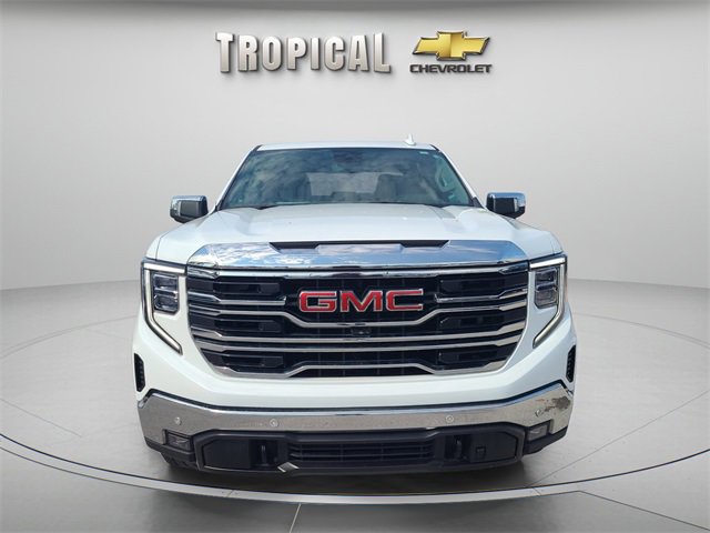 Used 2023 GMC Sierra 1500 SLT w/ SLT Premium Plus Package image 9