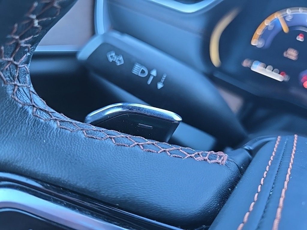 Used 2025 Jeep Grand Cherokee Summit image 44