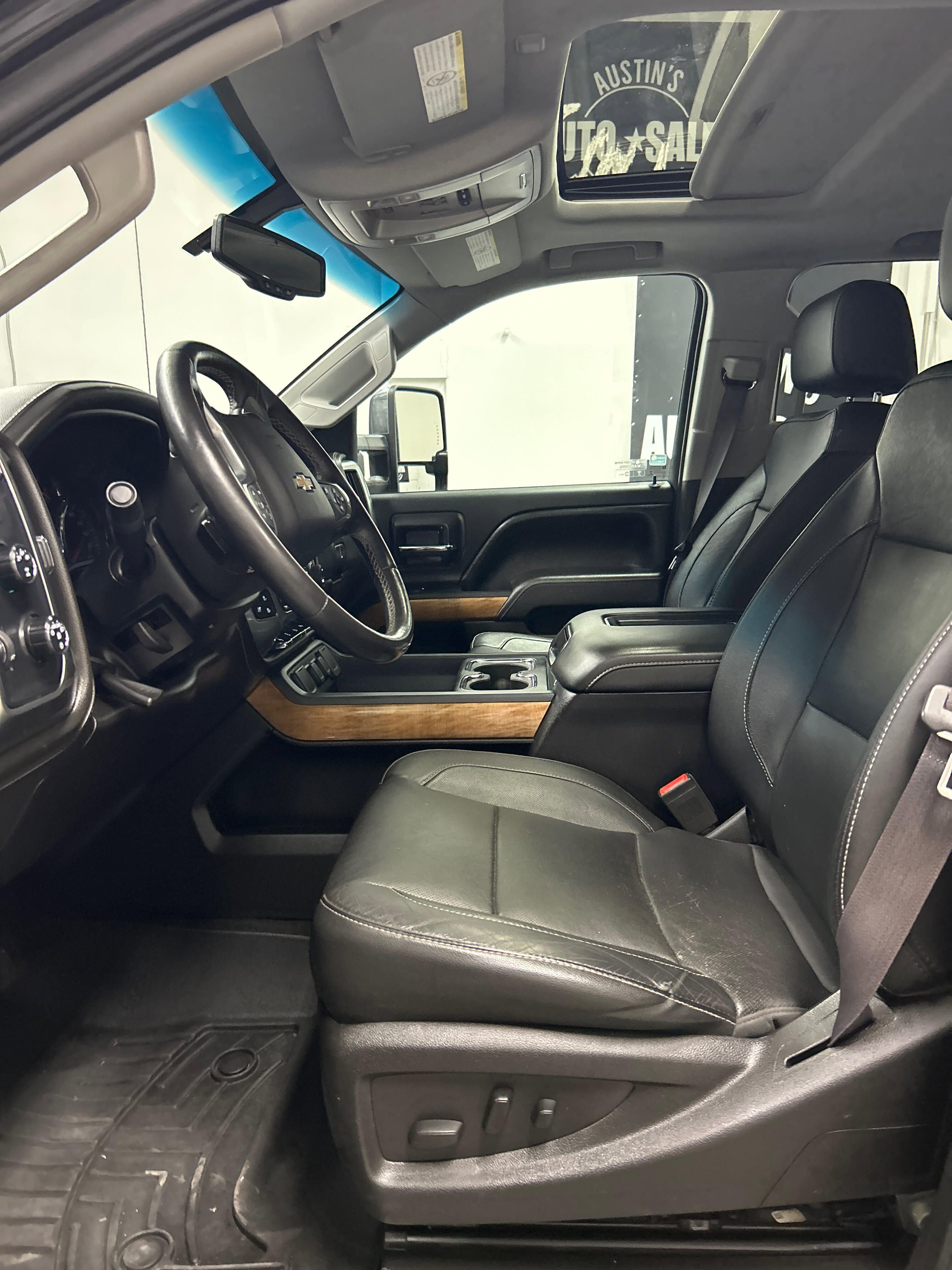 Used 2016 Chevrolet Silverado 2500 LTZ w/ LTZ Plus Package AWD/4WD image 9