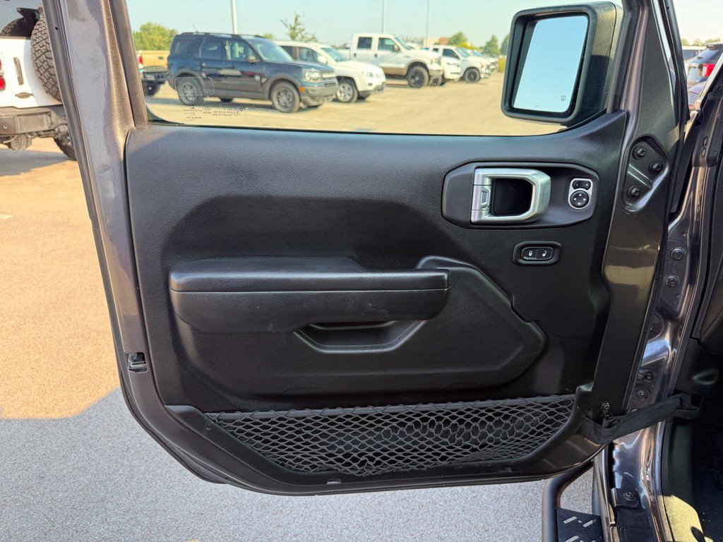 Used 2021 Jeep Wrangler Unlimited Sport AWD/4WD image 8