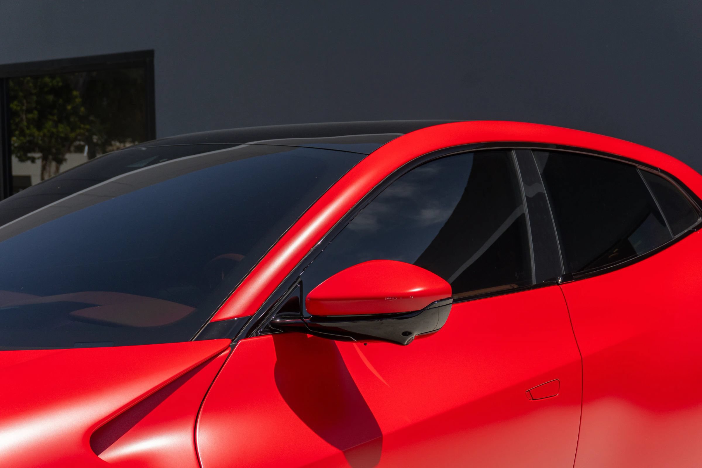 Used 2024 Ferrari Purosangue AWD/4WD image 18