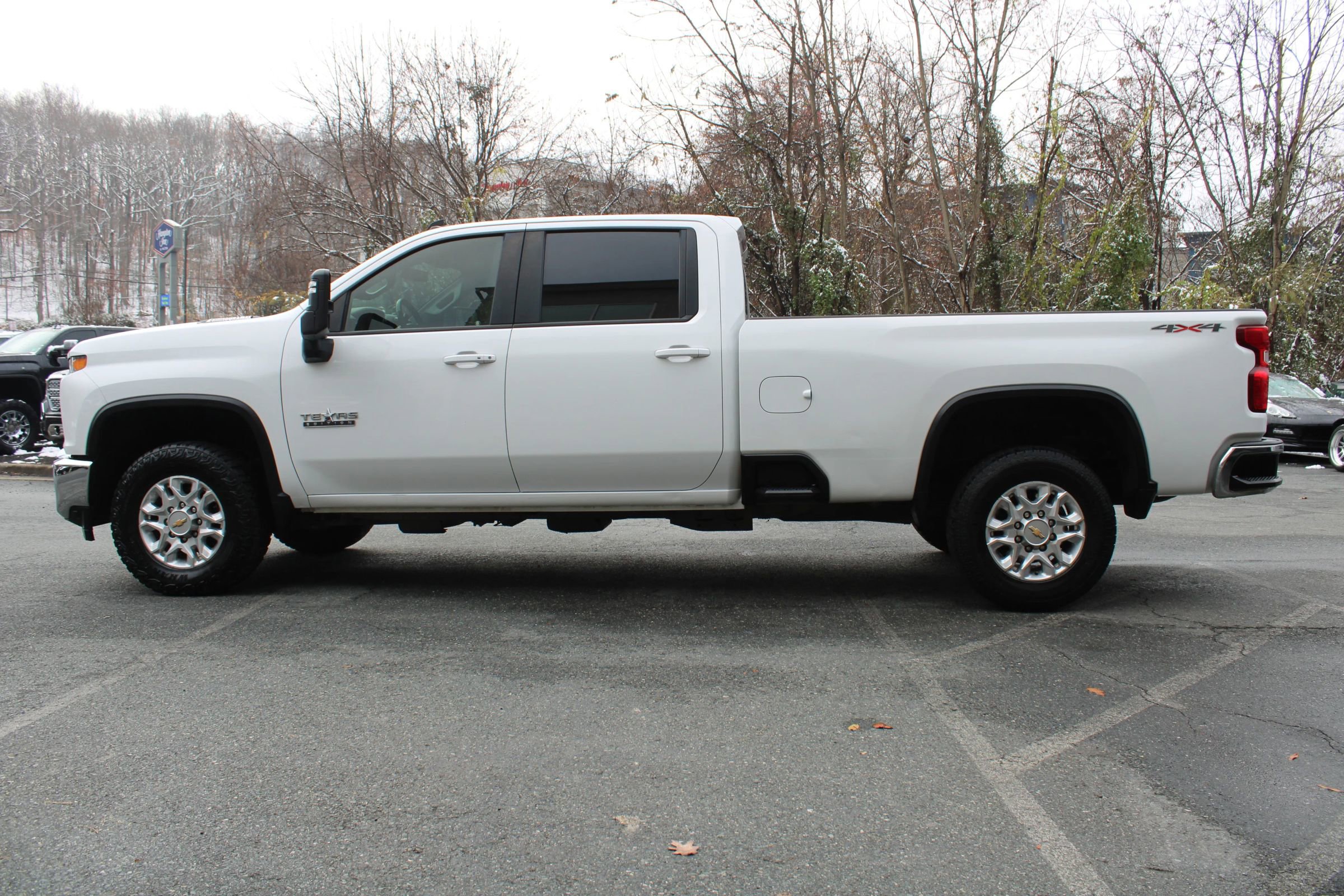 Used 2021 Chevrolet Silverado 3500 LT w/ Texas Edition image 18