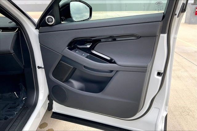 New 2026 Land Rover Range Rover Evoque S image 29