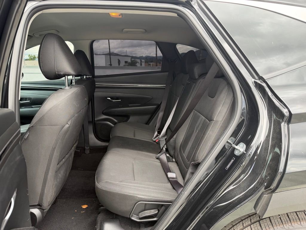 Used 2023 Hyundai Tucson SEL FWD image 4