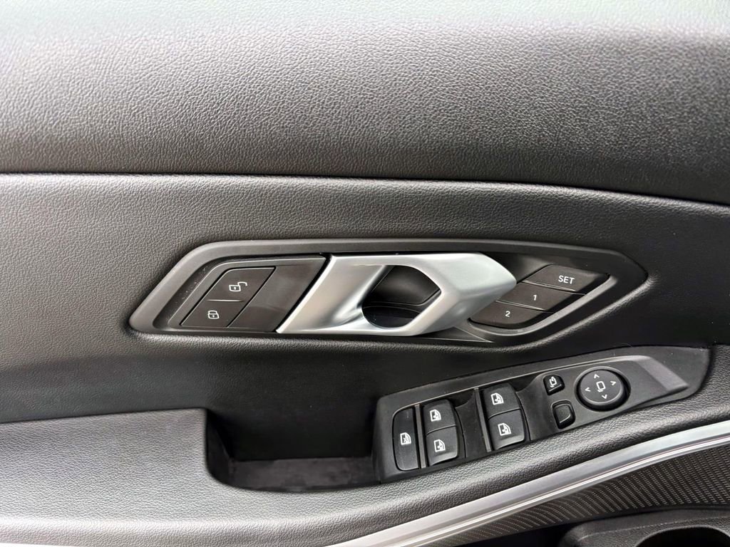 Certified 2025 BMW 330i xDrive Sedan image 12