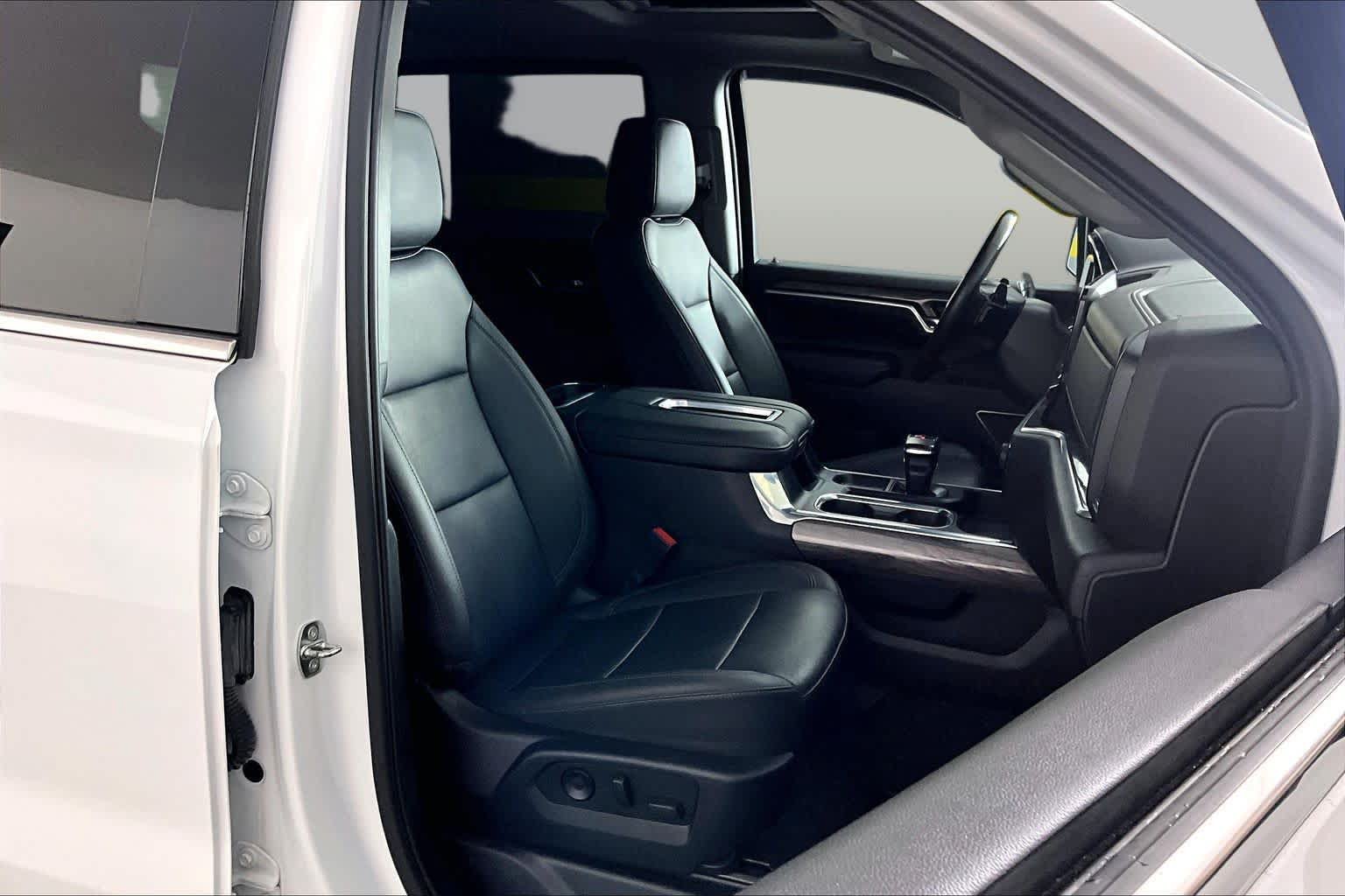 Used 2022 Chevrolet Silverado 1500 LTZ w/ LTZ Premium Texas Edition RWD image 17