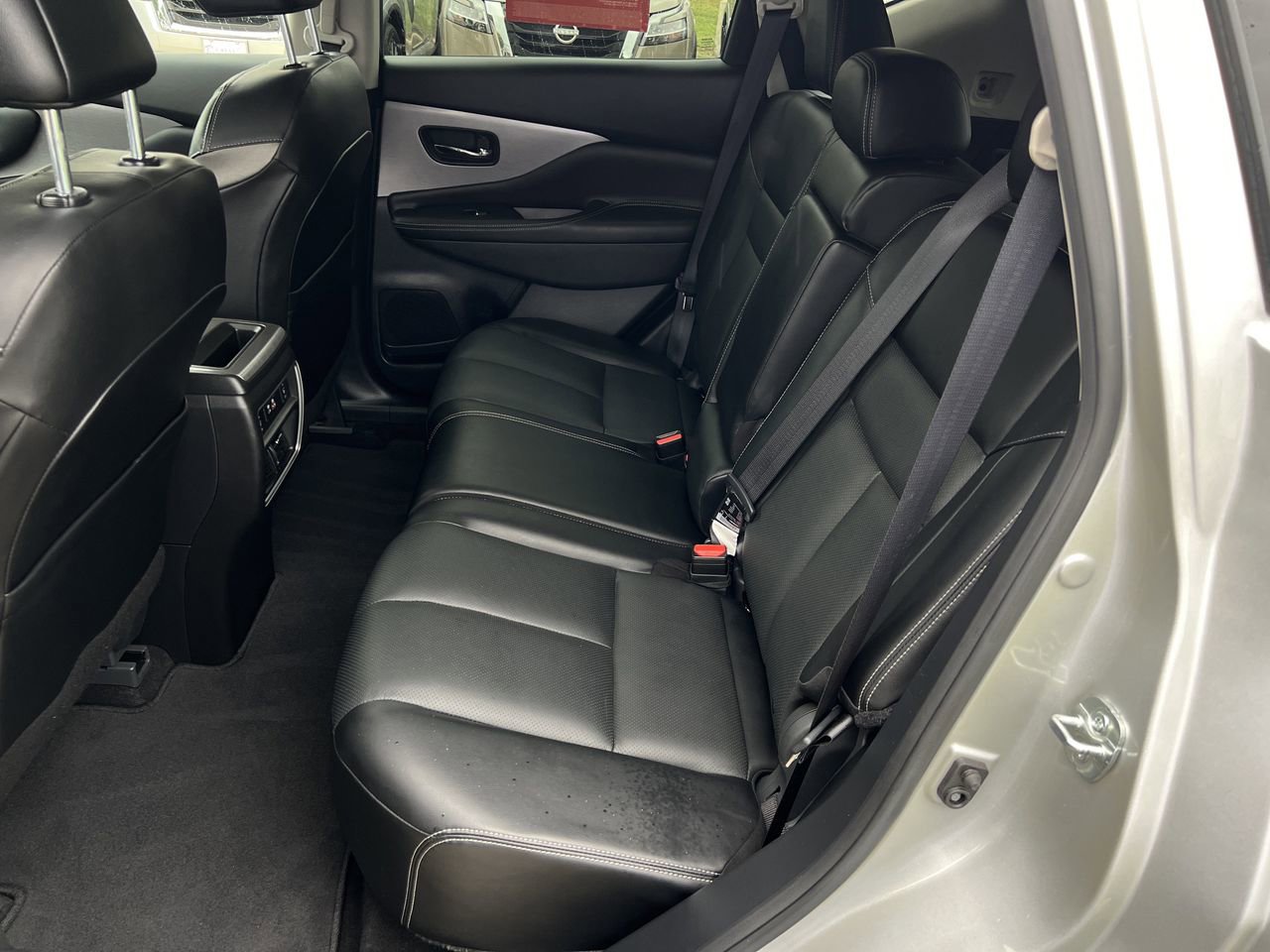 Used 2023 Nissan Murano SL w/ SL Moonroof Package FWD image 24