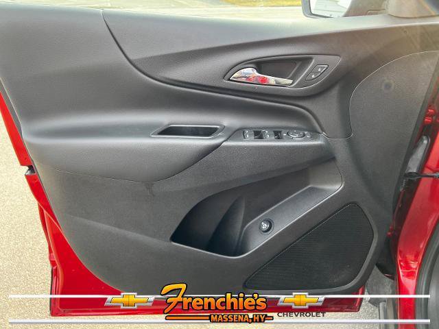 Used 2023 Chevrolet Equinox LT AWD/4WD image 31