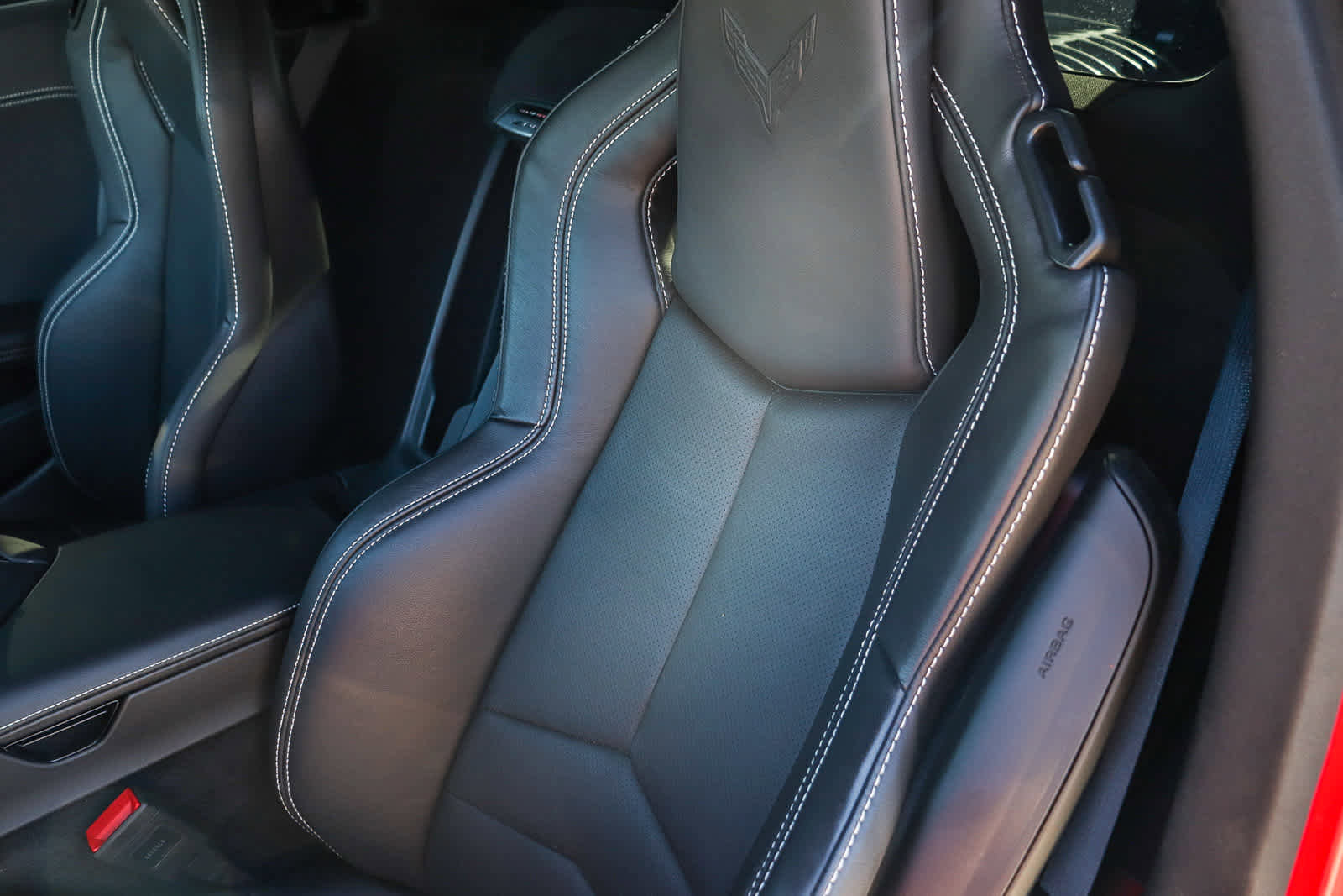 Used 2025 Chevrolet Corvette Z06 image 34