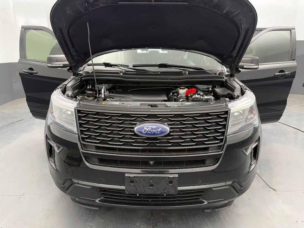 Used 2018 Ford Explorer Sport w/ Equipment Group 401A AWD/4WD image 15