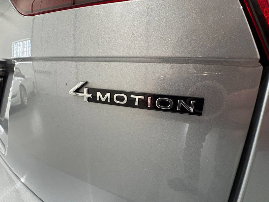 Used 2022 Volkswagen Tiguan SE R-Line AWD/4WD image 51